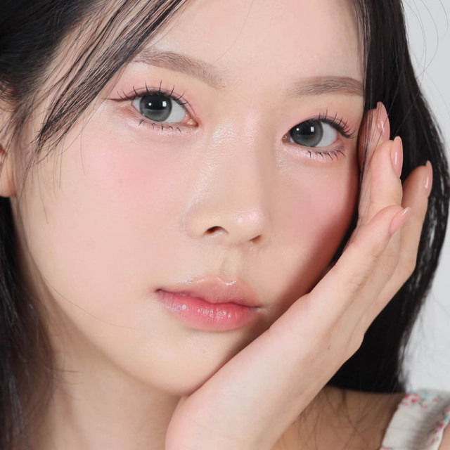 COCOVIEW(ココビュー)】モーブ グレー(使用期間1ヶ月)