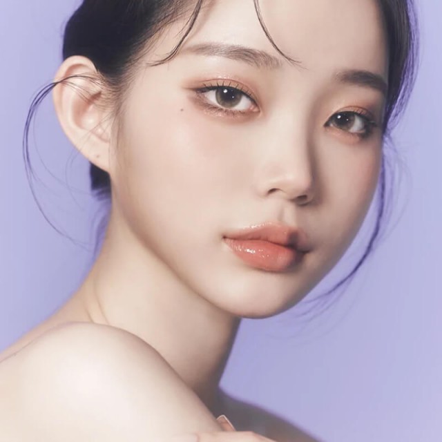 Gemhour(ジェムアワーレンズ)】セレーナヘーゼル(使用期間1ヶ月) Gemhour(ジェムアワーレンズ)】セレーナヘーゼル(使用期間1ヶ月)